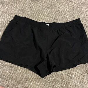 Columbia Women's Black Athletic Shorts